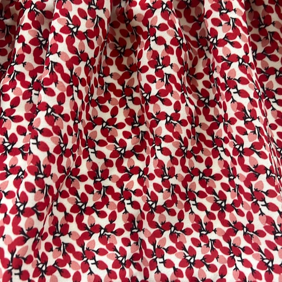 Colors: Red, white and black | Size: L | Brand: Max Studio - Picture 2 of 8